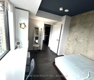 1817 - 105 CHAMPAGNE AVENUE - Photo 6