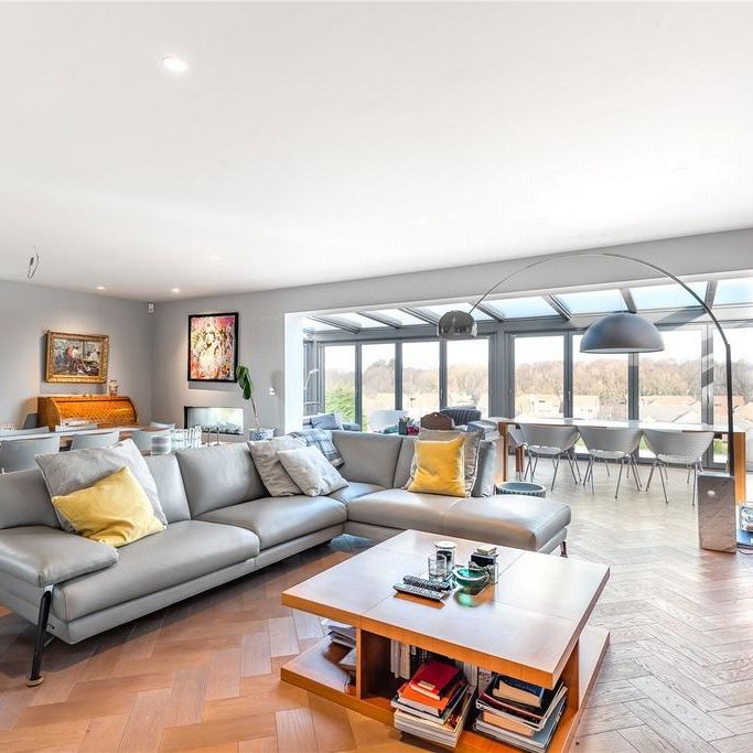 3 bedroom apartment to rent - Photo 1