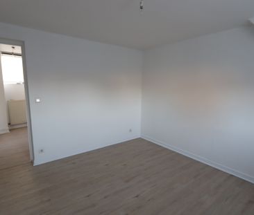 Location Appartement 2 pièces 41m² LA CHARITE SUR LOIRE 58400 - Photo 4