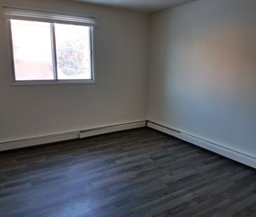 31 Centennial St, Regina - Photo 1