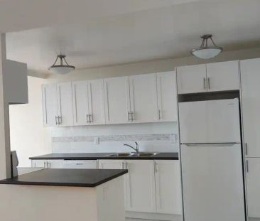 135 Fenelon Drive Toronto — Two Bedroom Deluxe Apartment - Photo 6