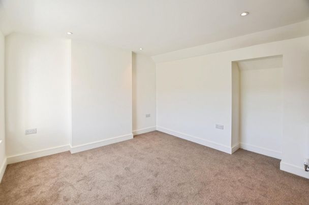 3 bedroom House To Let - Photo 1