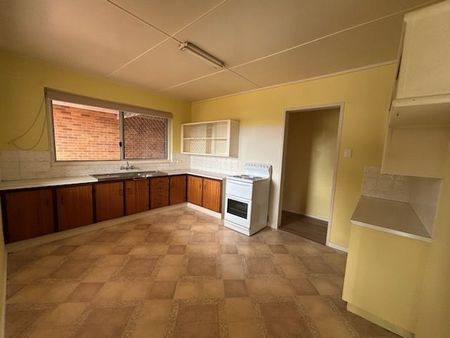 Convenient unit! - Photo 3