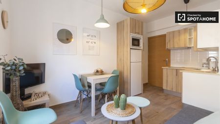 madrid, Community of Madrid 28019 - Photo 4