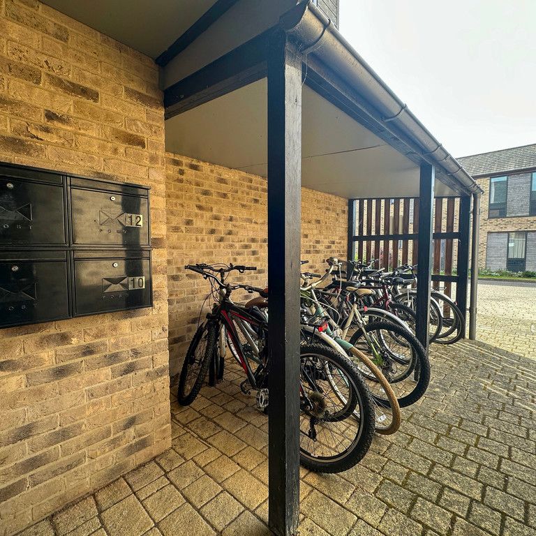 Showground Close, Trumpington, Cambridge - Photo 1