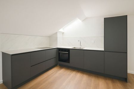 Erstvermietung nach Kernsanierung – stylish 3.5-room penthouse apartments in Grenchen - Photo 2