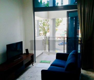 Freehold. Layout with utility room. - Photo 2