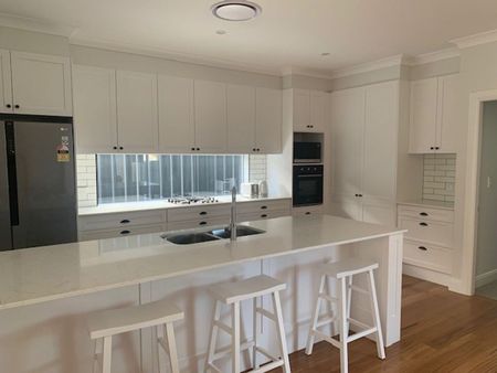 Tamworth Furnished Accommodation East - Photo 5