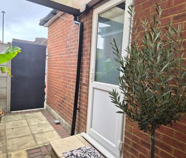 Room in a Shared House, Woodlands, HA2 - Photo 5