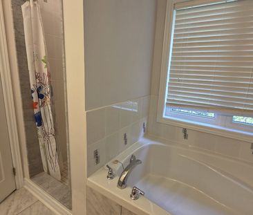 For Lease - 103 Maria Road, Markham, Ontario - Photo 5