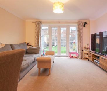 2 bedroom semi-detached house to rent - Photo 2