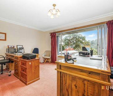 Five Bedrooms - Photo 6