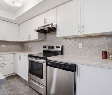For Lease - 2420 Baronwood Drive Unit# 8-01, Oakville, Ontario - Photo 5