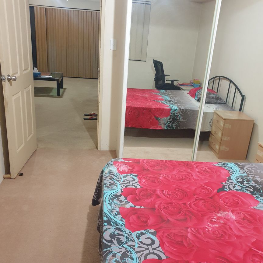 Wentworthville - Photo 1