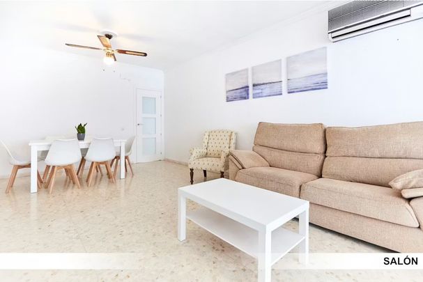 Calle Farmaceútico Murillo Herrera, Sevilla, Andalusia 41010 - Photo 1