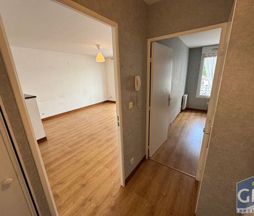 Location Appartement 2 pièces 41m² - Photo 4