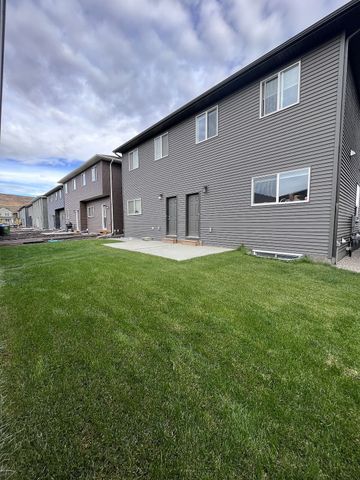 227 Wolf Creek Avenue Southeast, Calgary - Photo 3