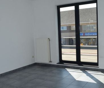 Appartement te huur in Leopoldsburg voor € 800 met 2 slaapkamers - Photo 2