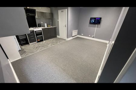 1 Bed Flat, Katherine Road, E7 - Photo 3