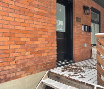 For Lease - 256 Annette Street Unit# Upper, Toronto, Ontario - Photo 6