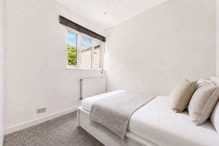 4 Bed Terraced House, Ashmere Grove, SW2 - Photo 4