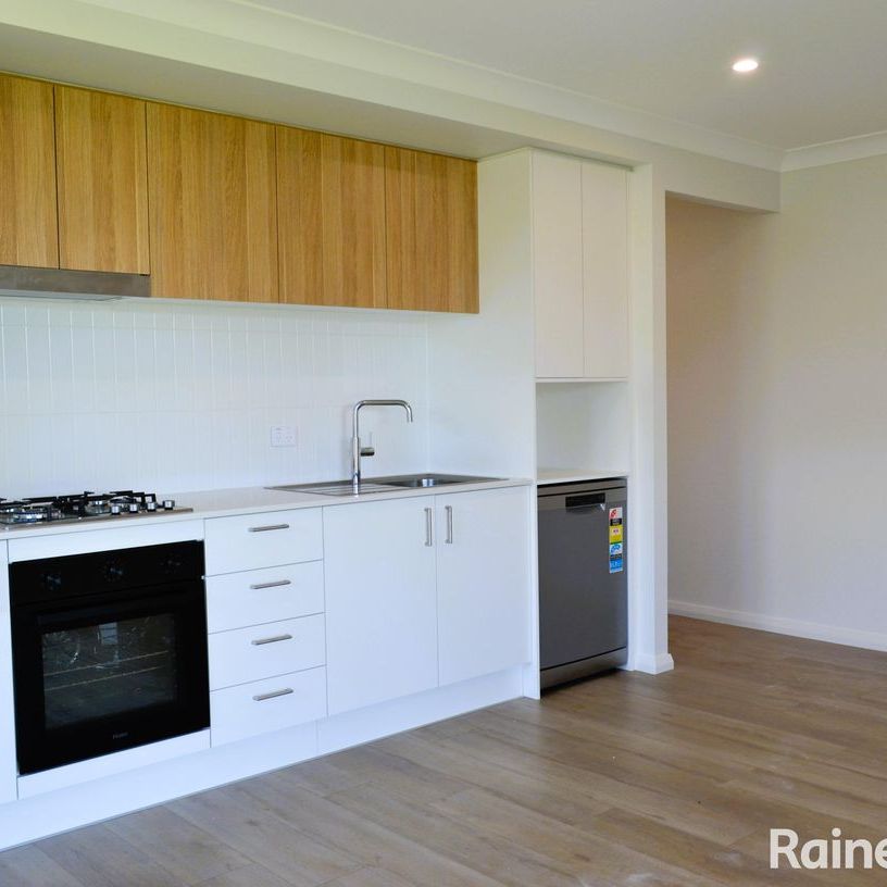 Brand new stunning 2-bedroom home - Photo 1