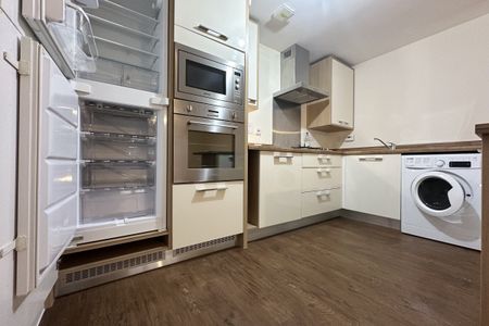 Baily Place - Photo 2