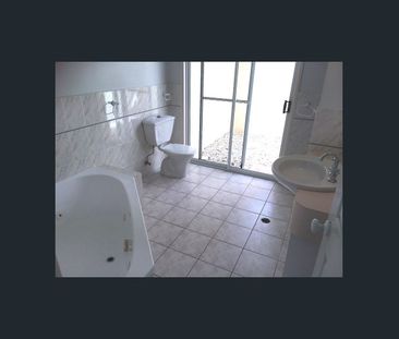 THREE BEDROOM UNIT IN A COMPLEX WITH POOL! - Photo 3