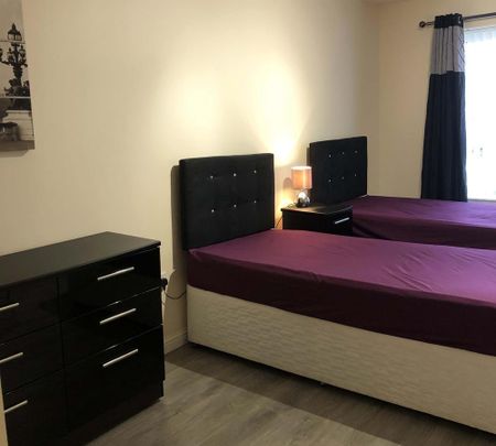 2 bedroom flat to rent - Photo 3