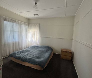 Cosy three bedroom home - Photo 3