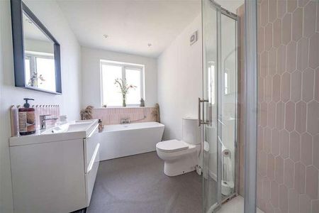 Cromwell Road, Weymouth, DT4 - Photo 3