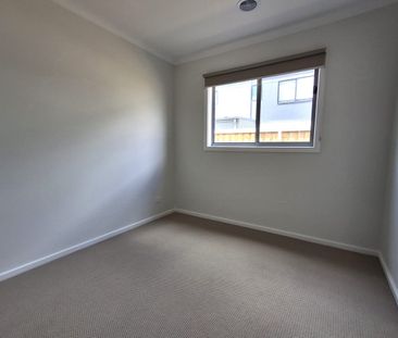 This home ticks all the boxes. - Photo 3