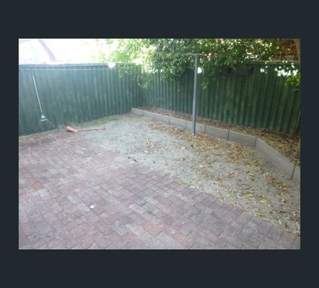 8A Brentham St, Leederville, WA 6007 - Photo 5