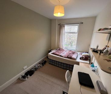 1 bedroom in a house share to rent - Photo 6