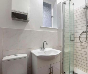 Suffolk Square, Cheltenham, GL50 - Photo 6