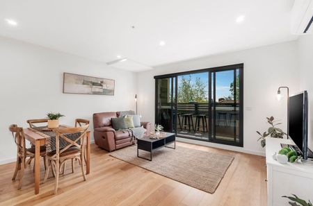 Luxury, Location, Low Maintenance - Photo 5