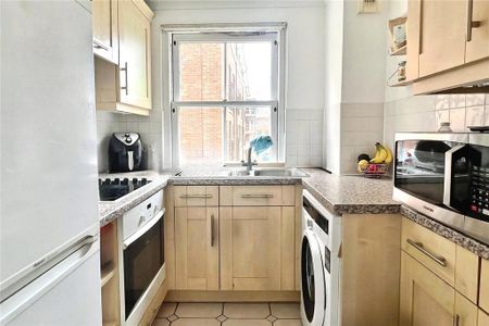 2 bedroom flat to rent - Photo 4