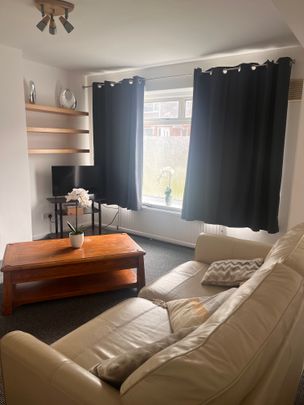 College Road 33 Room 4 - Photo 1