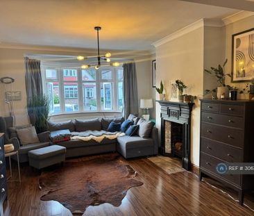 3 bedroom terraced house to rent - Photo 2