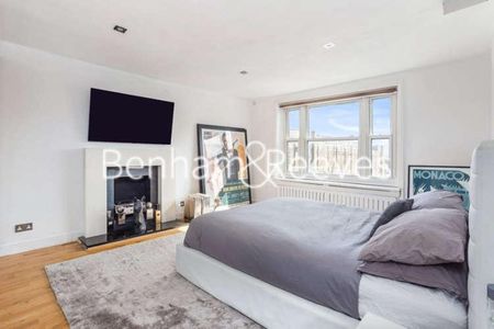 Ennismore Gardens, Knightsbridge, SW7 - Photo 2