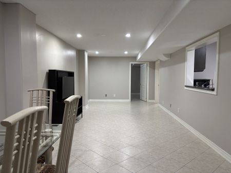 For Lease - 12 Villandry Crescent Unit# Bsmt, Vaughan, Ontario - Photo 2