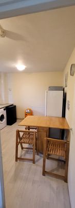 RM3 Hollybush Gardens | Bethnal Green | London | E2 9QT - Photo 1