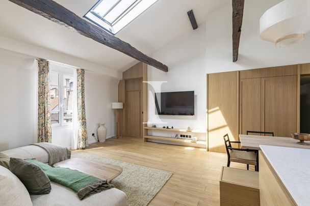 Location Appartement 3 pièces 89m² PARIS 6ème - Photo 1