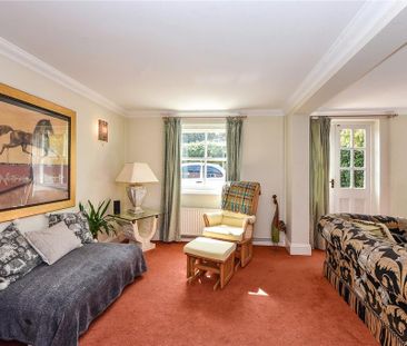 4 bedroom detached house to rent - Photo 2