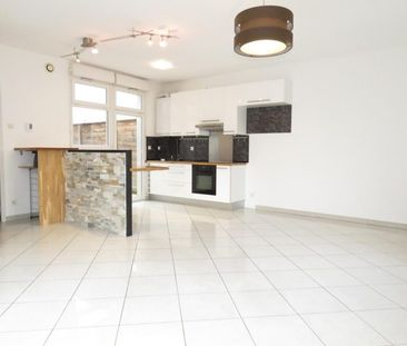 Appartement T3 à GRENOBLE - Photo 3