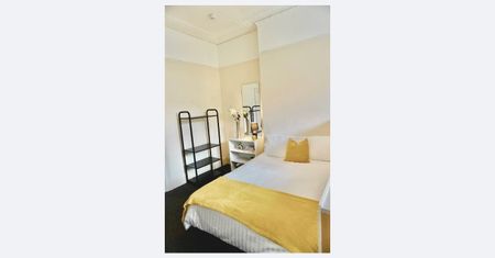 Bedsit, Waverley Road, BS6 - Photo 2