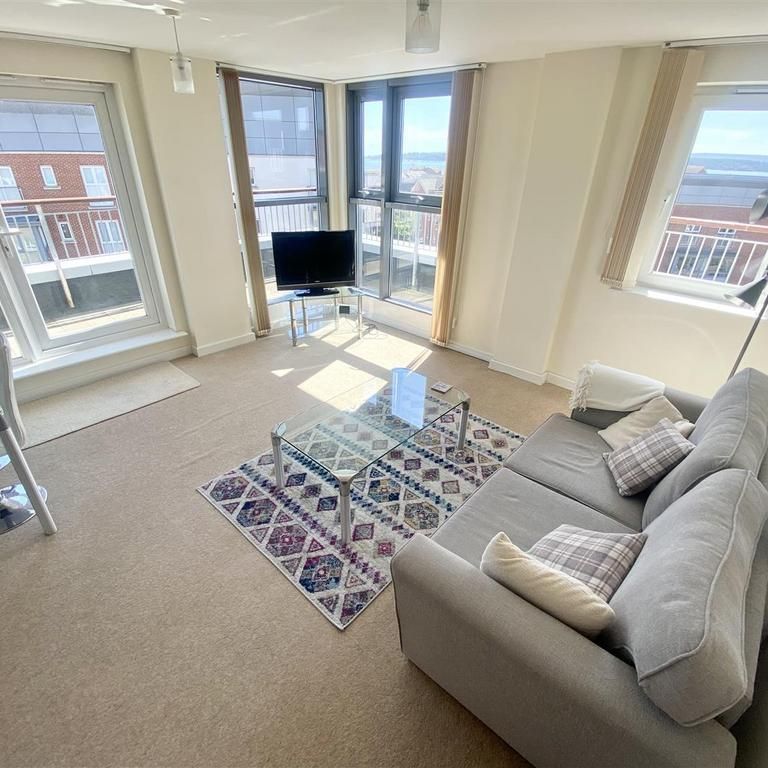 2 bedroom apartment to rent - Photo 1