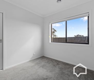 36 Dukes Lane Strathfieldsaye VIC - Photo 5