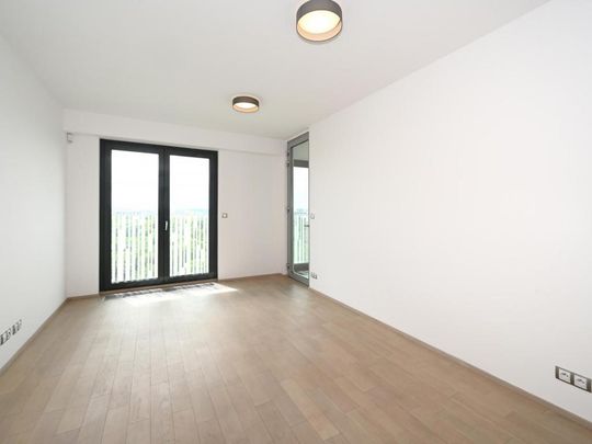 Pronájem bytu 4+kk 120 m2 - Fotografie 1