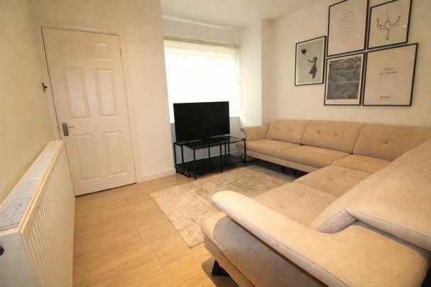 2 bedroom semi-detached house to rent - Photo 1